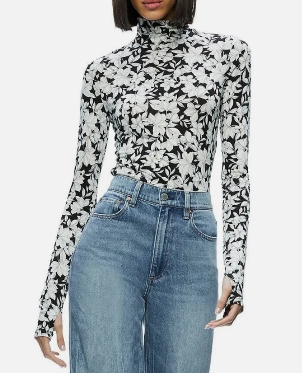 Alice + Olivia Black White Floral Turtleneck Top Large L Flowers Monochrome